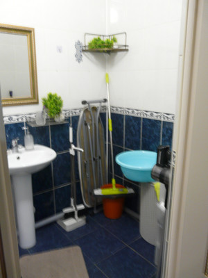 Продам трехкомнатную (3-комн.) квартиру, 3-я Кольцевая ул, 58кБ, Ростов-на-Дону г