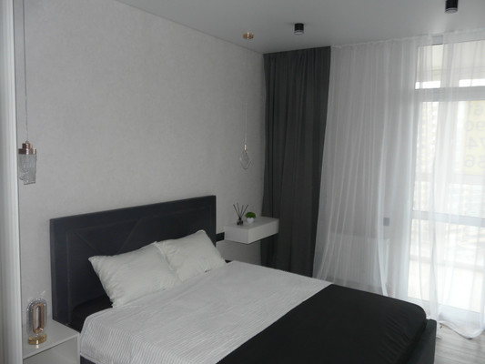 Продам однокомнатную (1-комн.) квартиру, Привокзальная ул, 3, Ростов-на-Дону г