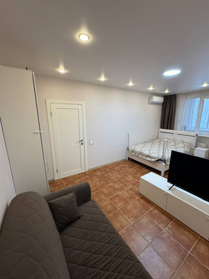 Продам двухкомнатную (2-комн.) квартиру, Онежская ул, 22, Москва г