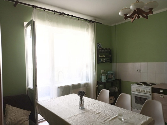 Продам двухкомнатную (2-комн.) квартиру, Солдатских матерей проезд, 64к4, Анапа г