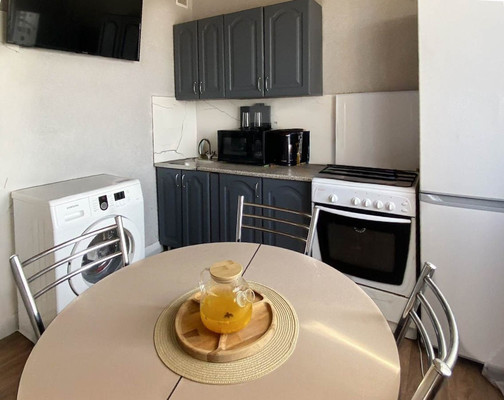 Продам однокомнатную (1-комн.) квартиру, Весенняя ул, 16, Волгодонск г