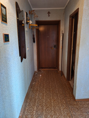 Продам двухкомнатную (2-комн.) квартиру, Морская ул, 62, Волгодонск г