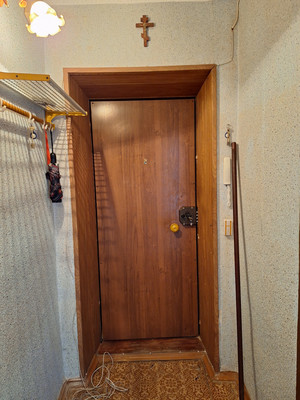 Продам двухкомнатную (2-комн.) квартиру, Морская ул, 62, Волгодонск г