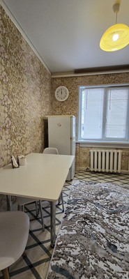 Продам однокомнатную (1-комн.) квартиру, Шевченко ул, 43, Ханты-Мансийск г