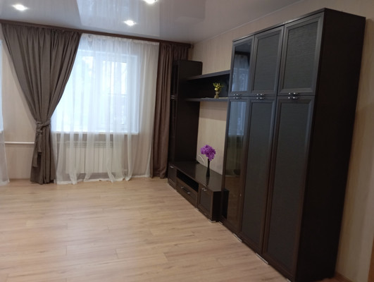 Продам дом, Средняя Заречная ул, 40а, Луга г, 0 км от города