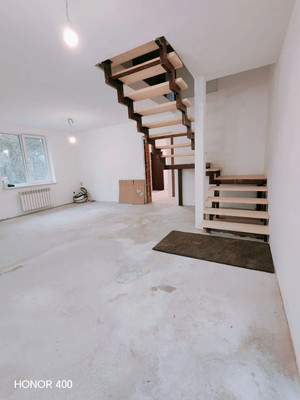 Продам дом, Средняя Заречная ул, 40а, Луга г, 0 км от города