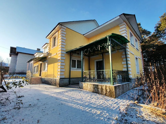 Продам дом, Средняя Заречная ул, 40а, Луга г, 0 км от города