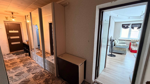 Продам трехкомнатную (3-комн.) квартиру, Андропова ул, 93, Ступино г