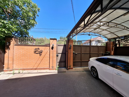 Продам дом, Смородиновая ул, 28, Ростов-на-Дону г, 0 км от города