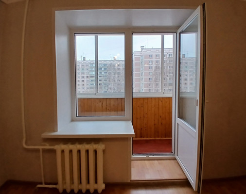 Продам двухкомнатную (2-комн.) квартиру, Новоселов ул, 35кА, Рязань г