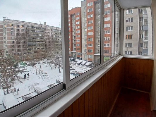 Продам двухкомнатную (2-комн.) квартиру, Новоселов ул, 35кА, Рязань г