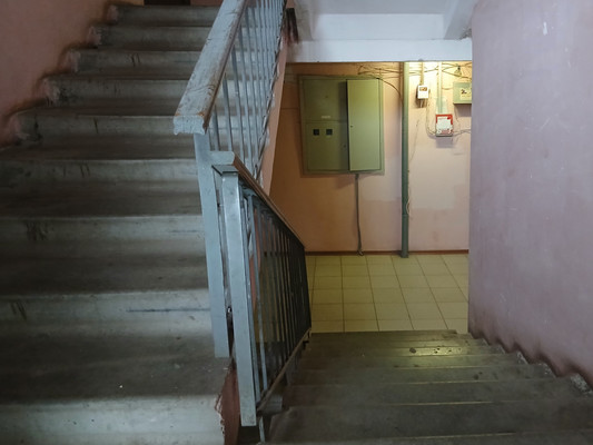 Продам двухкомнатную (2-комн.) квартиру, Новоселов ул, 35кА, Рязань г