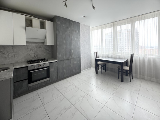 Продам двухкомнатную (2-комн.) квартиру, Татарская ул, 13к1, Рязань г