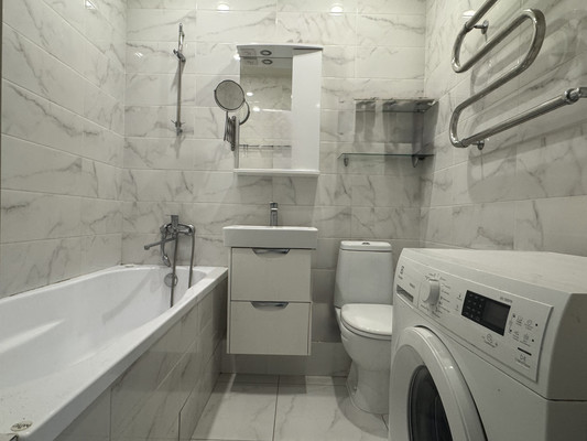 Продам двухкомнатную (2-комн.) квартиру, Татарская ул, 13к1, Рязань г