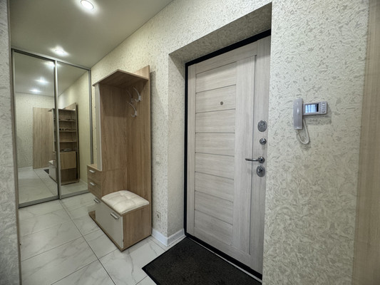 Продам двухкомнатную (2-комн.) квартиру, Татарская ул, 13к1, Рязань г