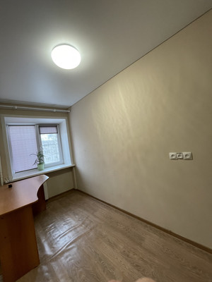 Продам однокомнатную (1-комн.) квартиру, Космонавтов ул, 24, Липецк г