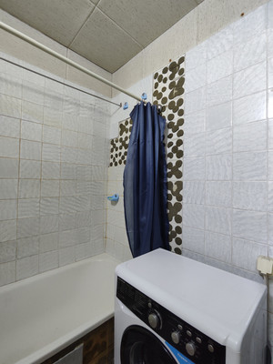 Продам однокомнатную (1-комн.) квартиру, Школьная ул, 88к2, Санкт-Петербург г