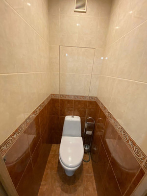 Продам двухкомнатную (2-комн.) квартиру, Кавказский б-р, 21, Москва г