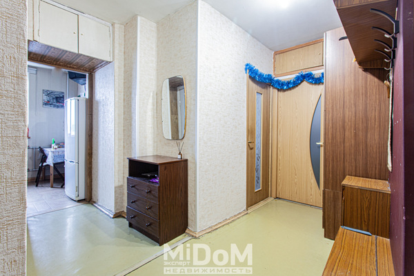 Продам двухкомнатную (2-комн.) квартиру, Загребский б-р, 31к1 стр 1, Санкт-Петербург г