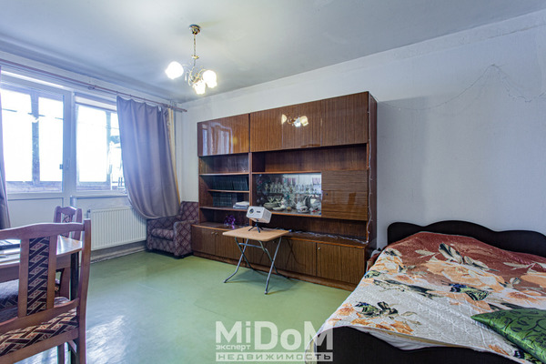 Продам двухкомнатную (2-комн.) квартиру, Загребский б-р, 31к1 стр 1, Санкт-Петербург г