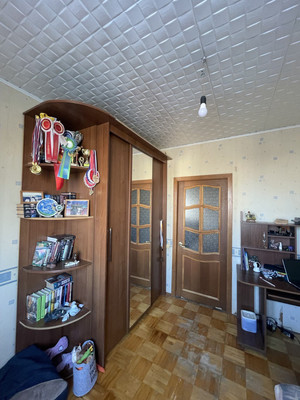 Продам многокомнатную квартиру, Выборгское ш, 7к1, Санкт-Петербург г