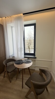 Продам двухкомнатную (2-комн.) квартиру, Болотниковская ул, 1к3, Москва г