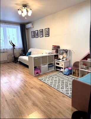 Продам однокомнатную (1-комн.) квартиру, Бачуринская ул, 4к3, Коммунарка п