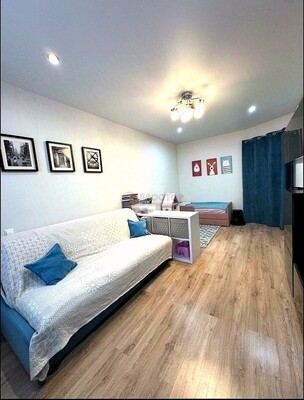 Продам однокомнатную (1-комн.) квартиру, Бачуринская ул, 4к3, Коммунарка п