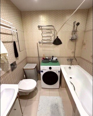 Продам однокомнатную (1-комн.) квартиру, Бачуринская ул, 4к3, Коммунарка п