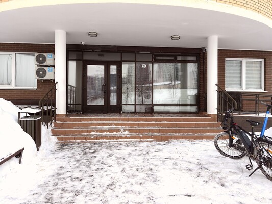 Продам однокомнатную (1-комн.) квартиру, Бачуринская ул, 4к3, Коммунарка п