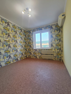 Продам трехкомнатную (3-комн.) квартиру, 9 Января ул, 113А, Воронеж г