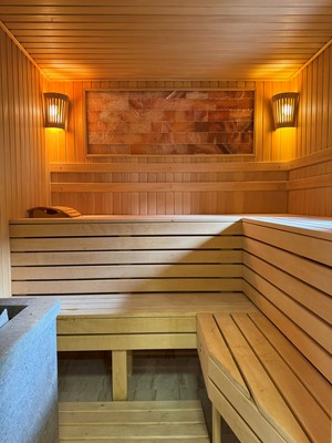 Продам коттедж в поселке Дубрава, Березовая ул, 4, Верхнее Дуброво пгт, 25 км от города