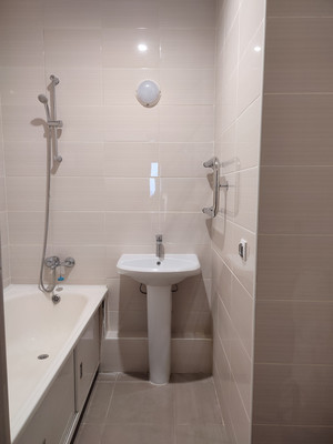 Продам двухкомнатную (2-комн.) квартиру, Петра Романова ул, 18, Москва г