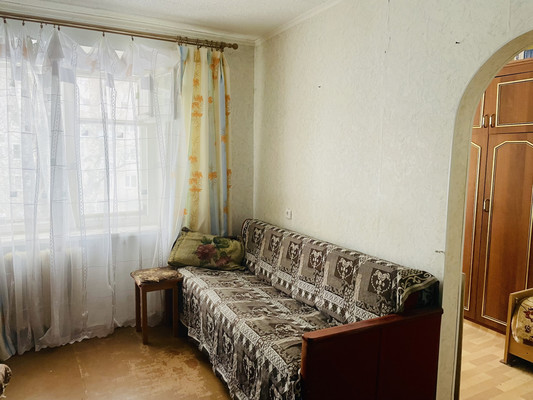 Продам двухкомнатную (2-комн.) квартиру, Большая Московская ул, 114к2, Великий Новгород г