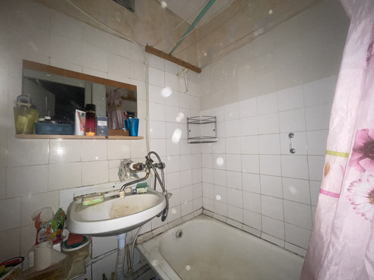 Продам двухкомнатную (2-комн.) квартиру, Большая Московская ул, 114к2, Великий Новгород г