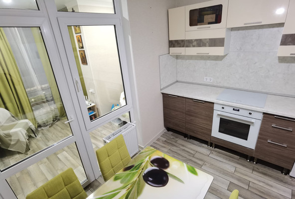 Продам однокомнатную (1-комн.) квартиру, Ленина ул, 185а, Анапа г