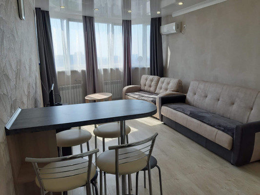 Продам однокомнатную (1-комн.) квартиру, Астраханская ул, 97, Анапа г