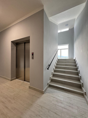 Продам трехкомнатную (3-комн.) квартиру, Биттирова ул, 123, Нальчик г