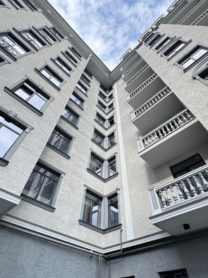 Продам трехкомнатную (3-комн.) квартиру, Биттирова ул, 123, Нальчик г