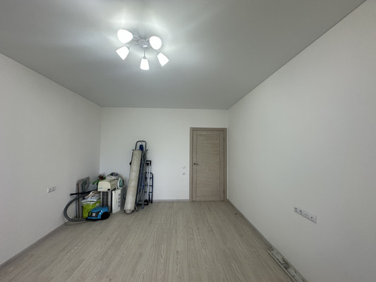 Продам трехкомнатную (3-комн.) квартиру, Фестивальная ул, 15к2, Москва г