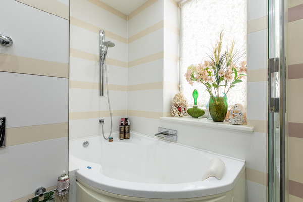 Продам двухкомнатную (2-комн.) квартиру, Нижняя Масловка ул, 28, Москва г