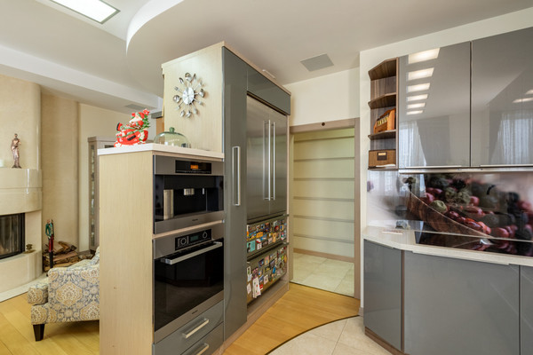 Продам двухкомнатную (2-комн.) квартиру, Нижняя Масловка ул, 28, Москва г