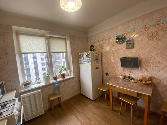 Продам двухкомнатную (2-комн.) квартиру, Мильчакова ул, 3, Ростов-на-Дону г