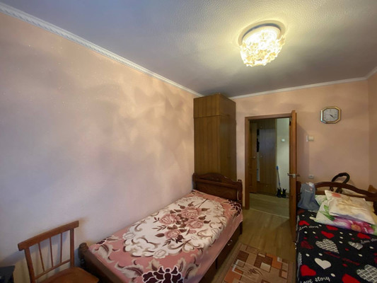 Продам двухкомнатную (2-комн.) квартиру, Мильчакова ул, 3, Ростов-на-Дону г