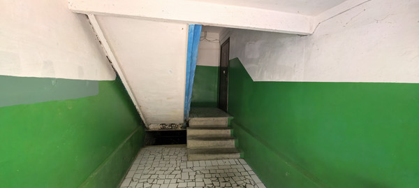 Продам двухкомнатную (2-комн.) квартиру, Школьная ул, 1, Агой с