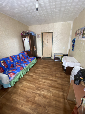 Продам комнату в 8-комн. квартире, Машиностроителей ул, 128а, Йошкар-Ола г