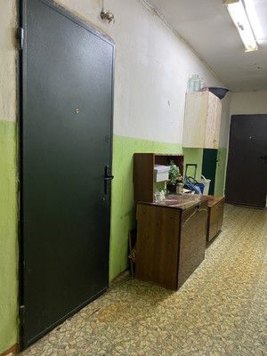 Продам комнату в 8-комн. квартире, Машиностроителей ул, 128а, Йошкар-Ола г