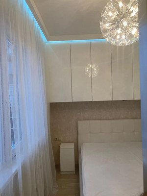 Продам двухкомнатную (2-комн.) квартиру, Параллельная (Центральный р-н) ул, 95, Сочи г