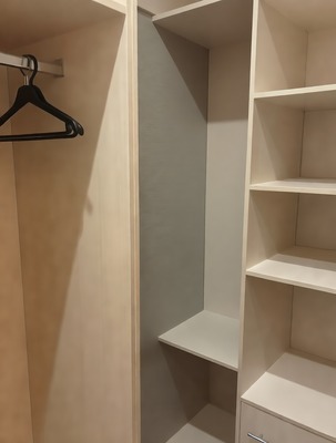 Продам двухкомнатную (2-комн.) квартиру, Параллельная (Центральный р-н) ул, 95, Сочи г