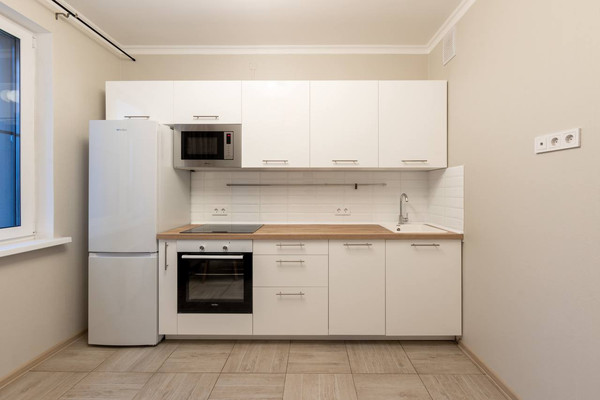 Продам однокомнатную (1-комн.) квартиру, Ротмистрова ул, 2к4, Москва г